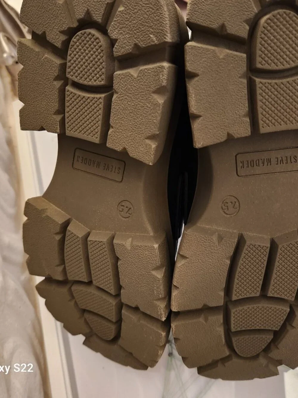 Steve Madden steve madden